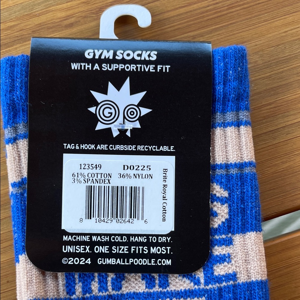 Gumball Poodle “Dogs Make The World Better” Crew Socks NWT Unisex - Picture 3 of 7